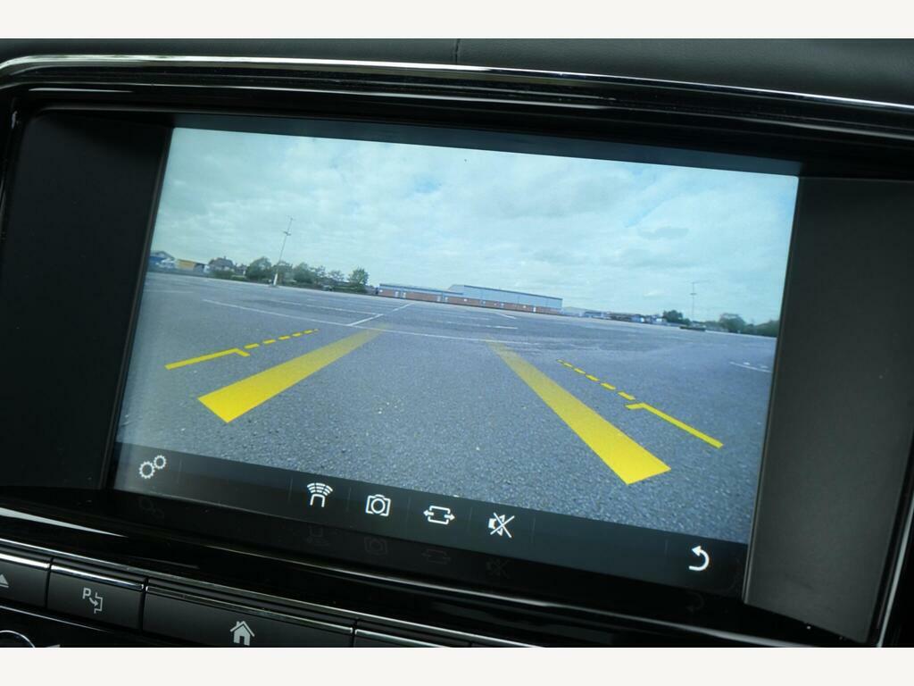 Jaguar XJ 3.0D V6 Euro 6 S S BU65UMF Black #6