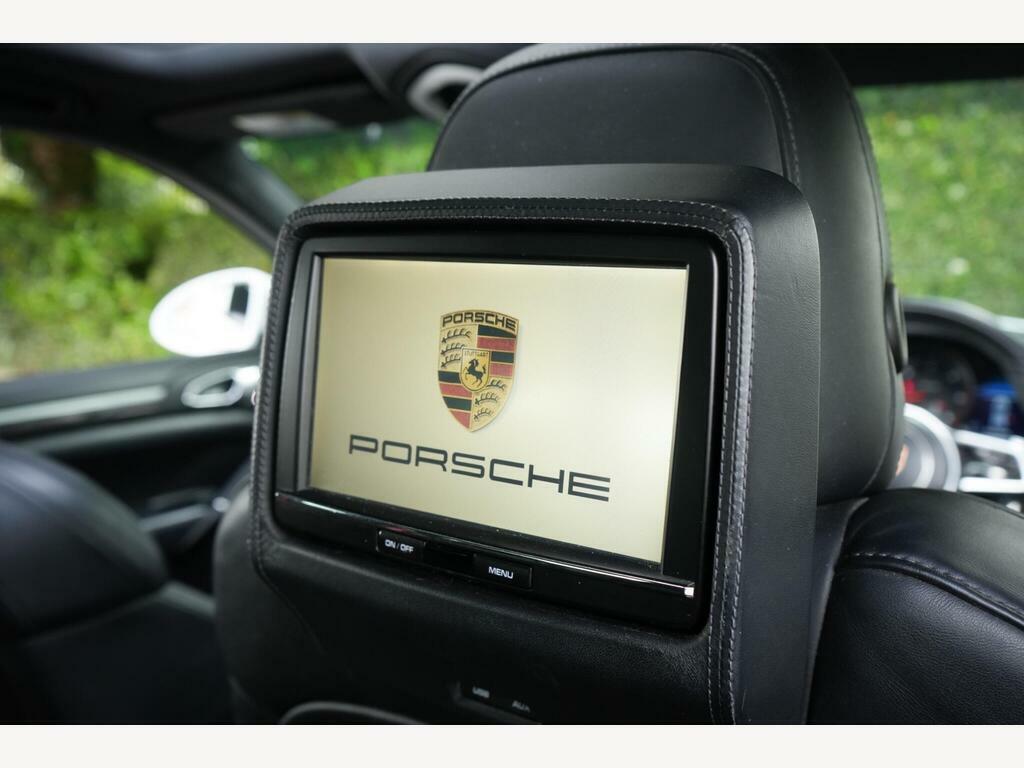 Porsche Cayenne 3.0 Td V6 Tiptronics 4Wd Euro 6 S S VX15NZV White #3