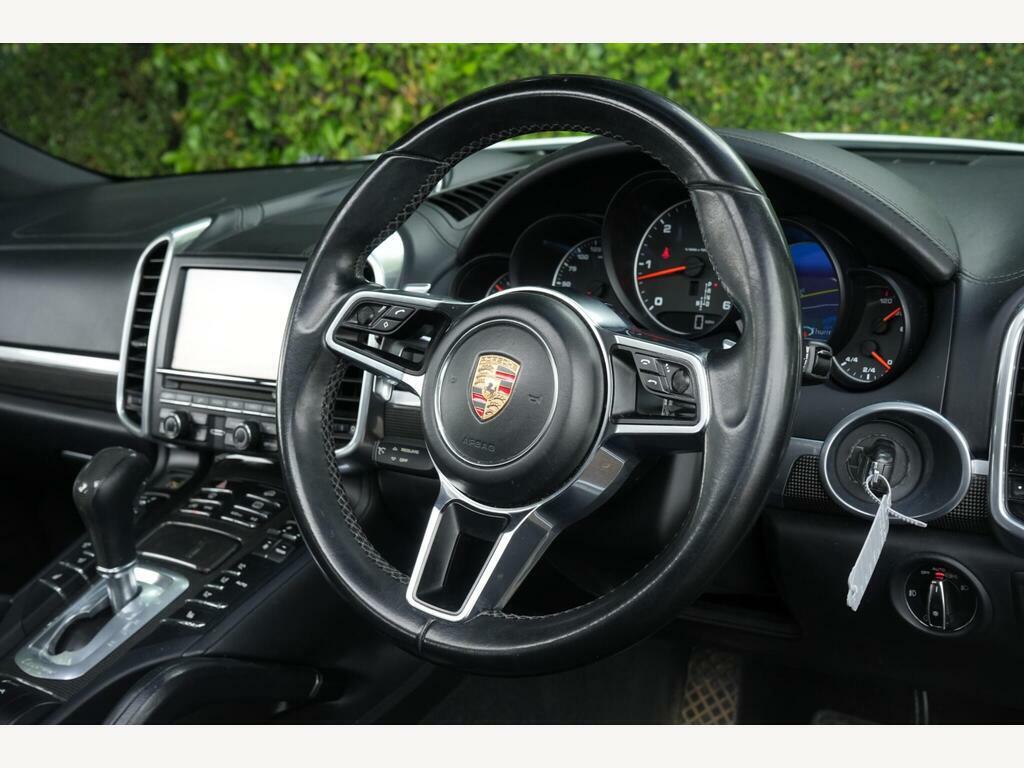 Porsche Cayenne 3.0 Td V6 Tiptronics 4Wd Euro 6 S S VX15NZV White #2
