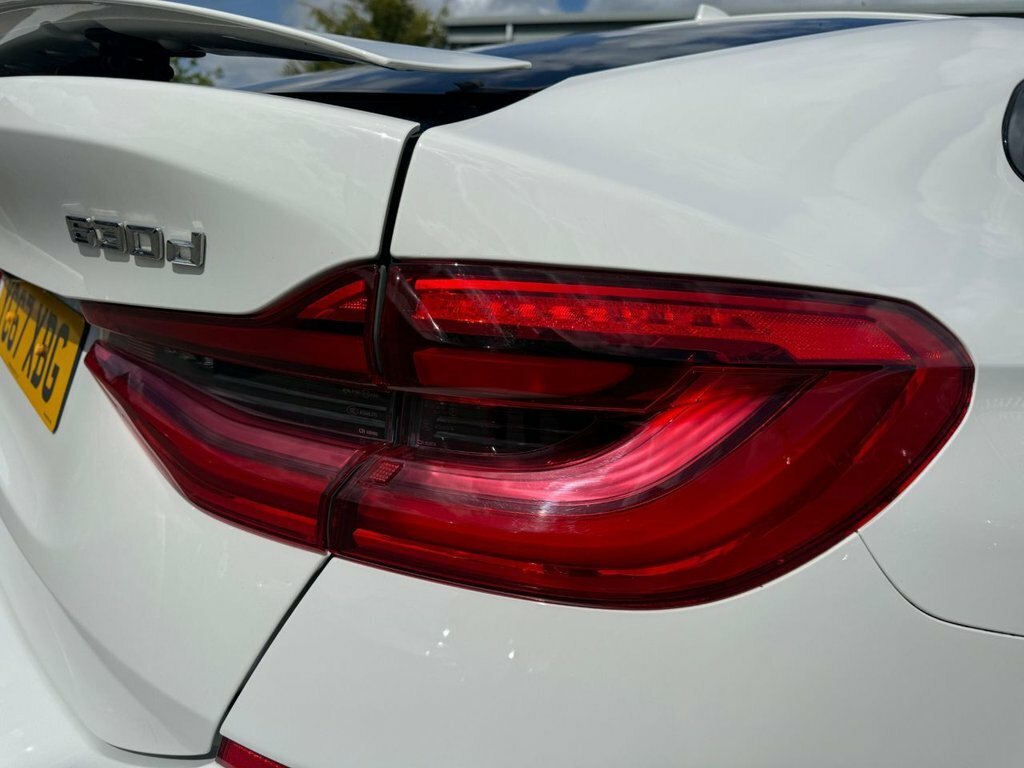 BMW 6 Series Gran Turismo Hatchback White #31