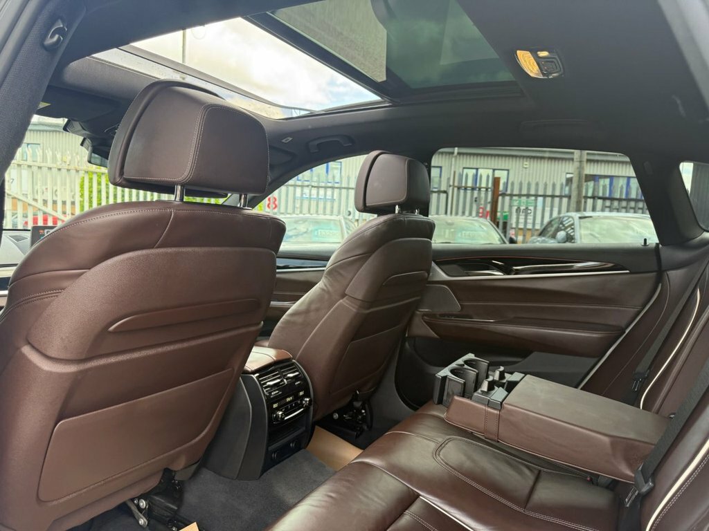 BMW 6 Series Gran Turismo Hatchback White #81