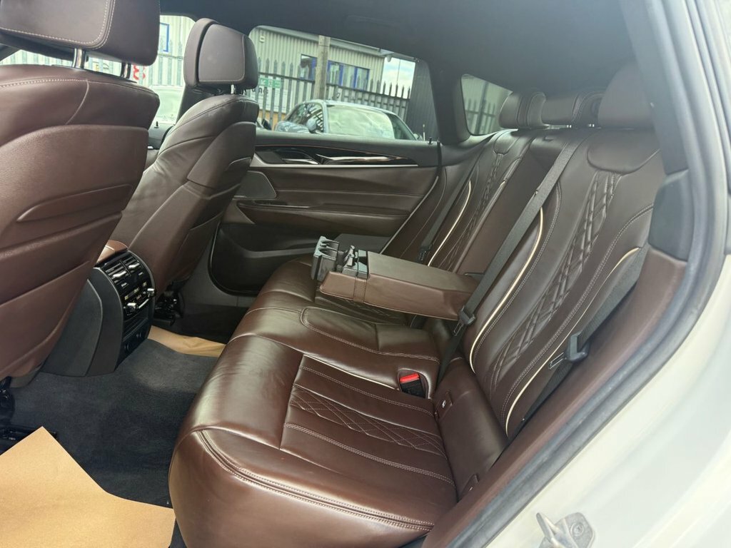 BMW 6 Series Gran Turismo Hatchback White #80