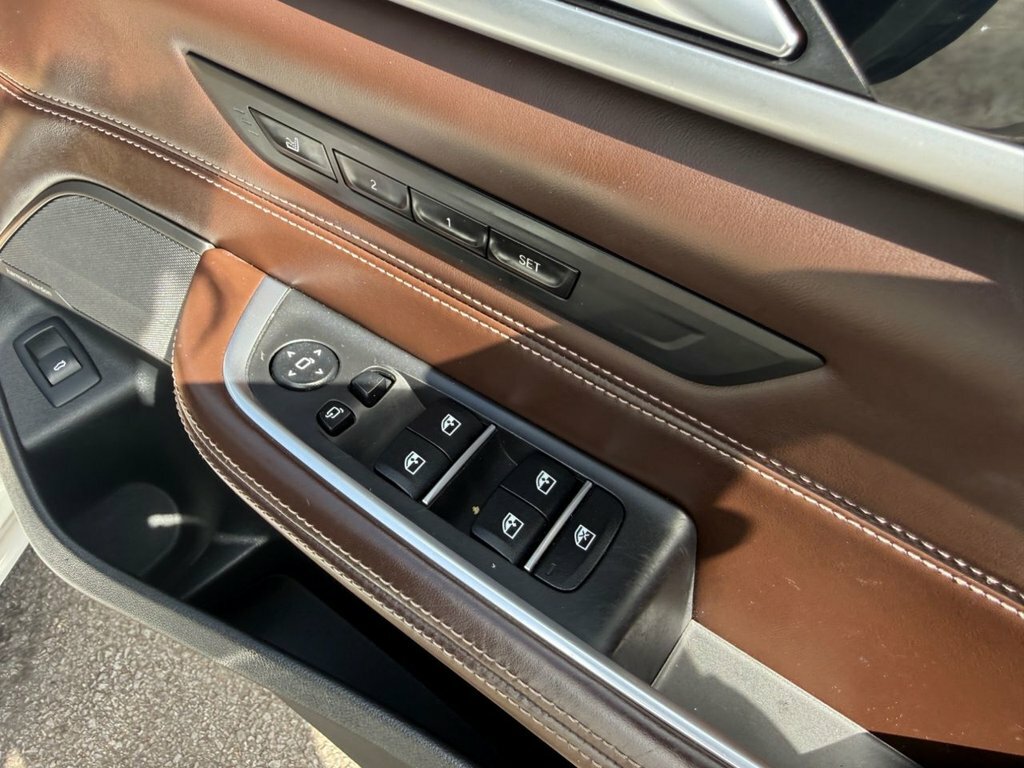 BMW 6 Series Gran Turismo Hatchback White #36