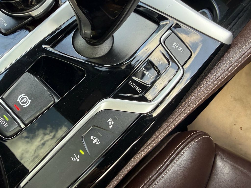 BMW 6 Series Gran Turismo Hatchback White #66