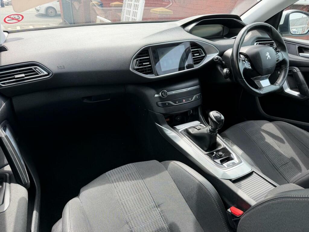 Peugeot 308 SW 1.2 Puretech Gpf Allure Euro 6 Ss KW70UNY White #5