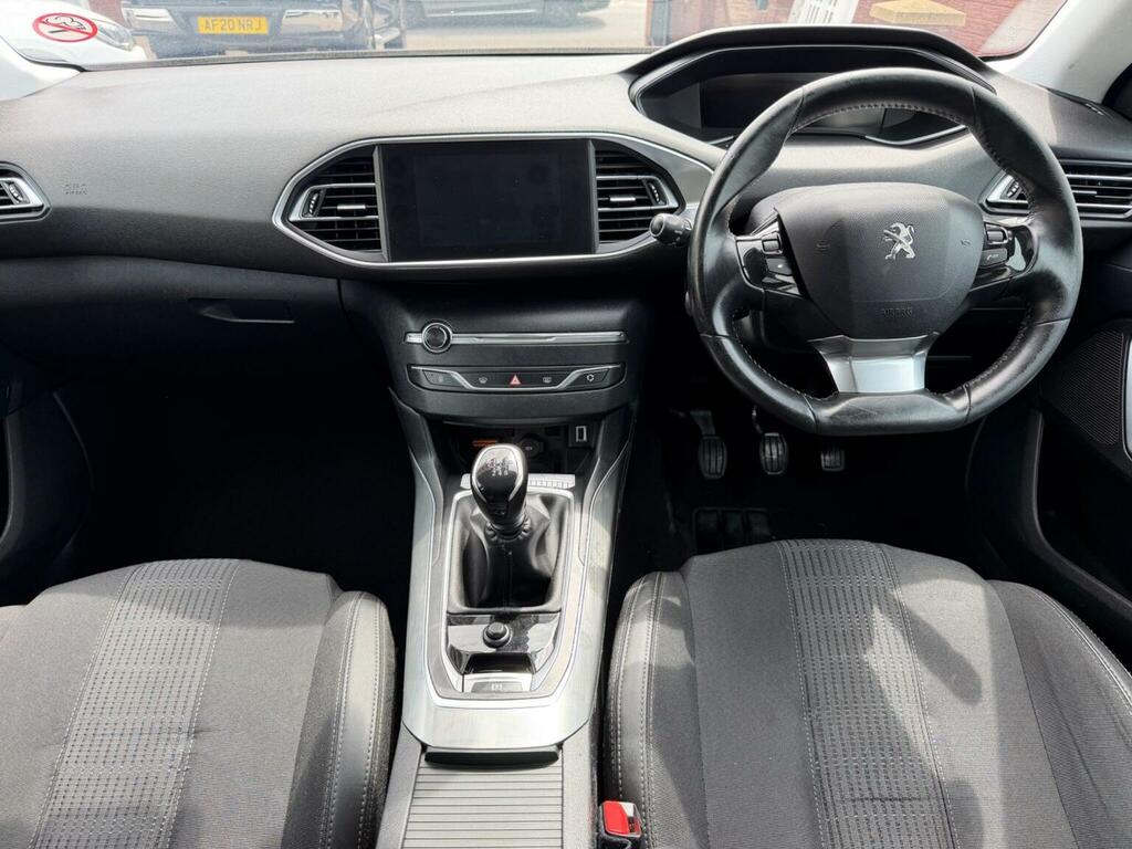 Peugeot 308 SW 1.2 Puretech Gpf Allure Euro 6 Ss KW70UNY White #4