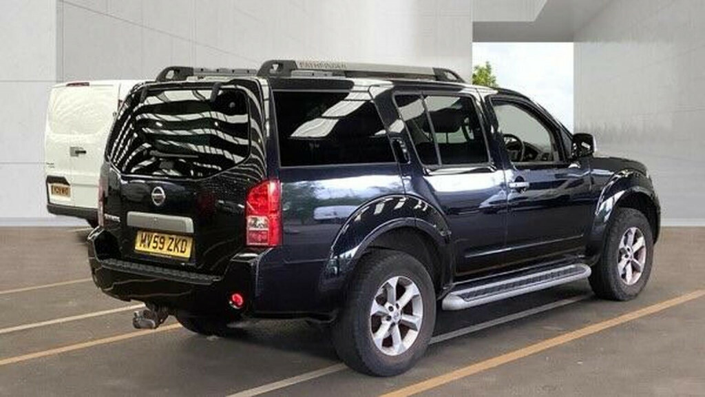 Nissan Pathfinder 2.5 Tekna Dci Black #11