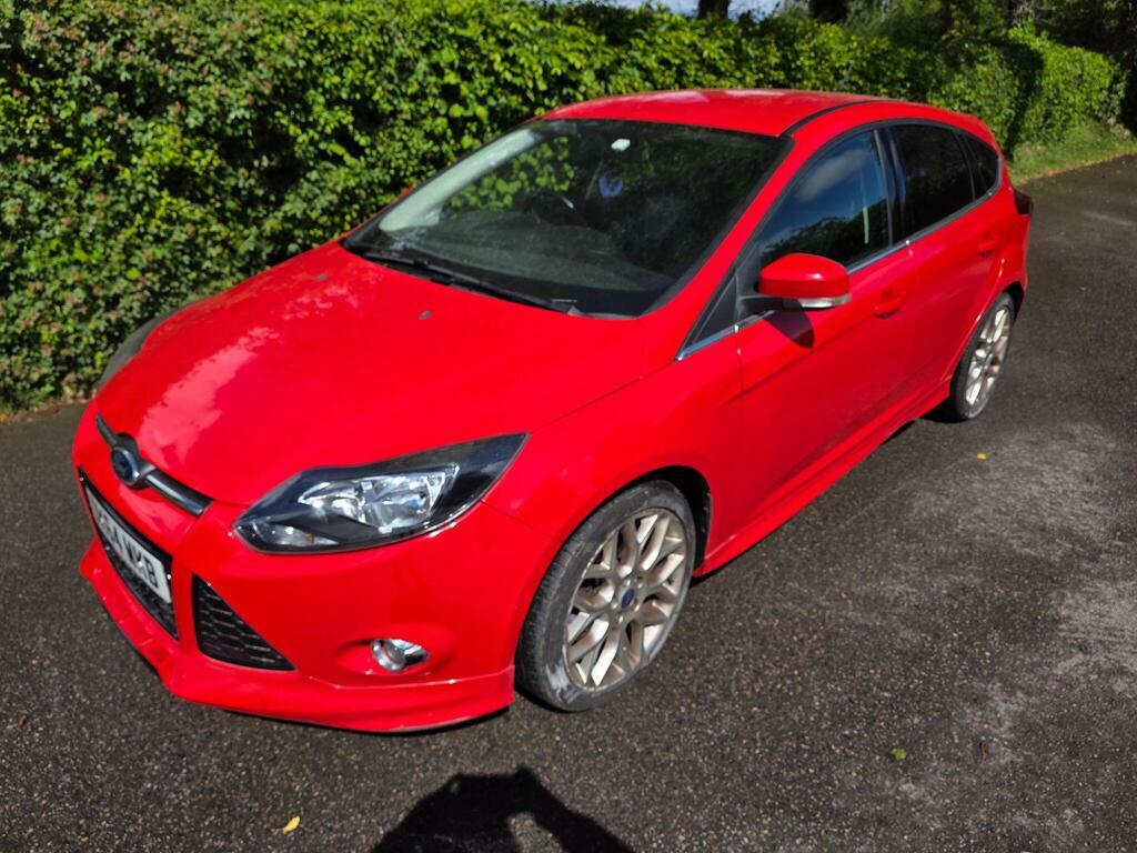 Ford Focus 1.0T Ecoboost Zetec S Euro 5 S S DK64WKB Red #3