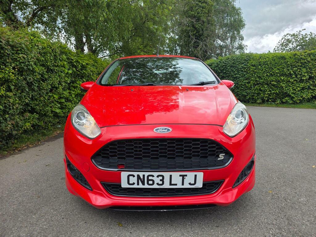 Ford Fiesta 1.0T Ecoboost Zetec S Euro 5 S S Red