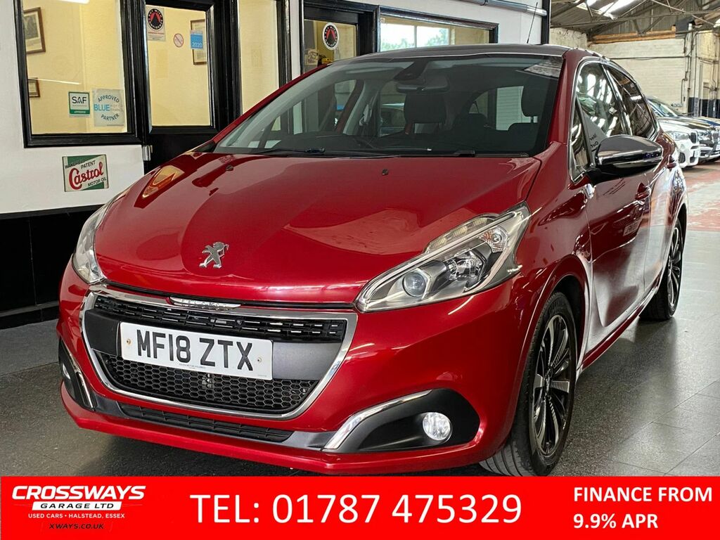Peugeot 208 1.2 Puretech Allure Premium Hatchback M Red