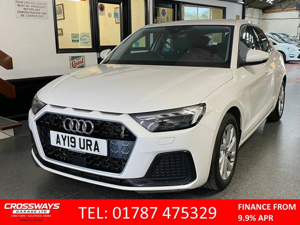Audi A1 1.0 Tfsi 30 Sport Sportback S Tronic Eu White