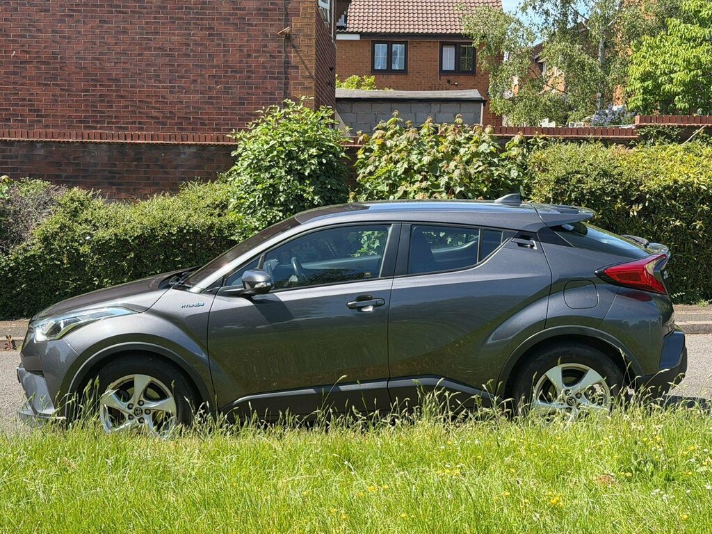 Toyota C-Hr 1.8 Vvt-h Icon Cvt Euro 6 Ss LR67GGF Grey #4