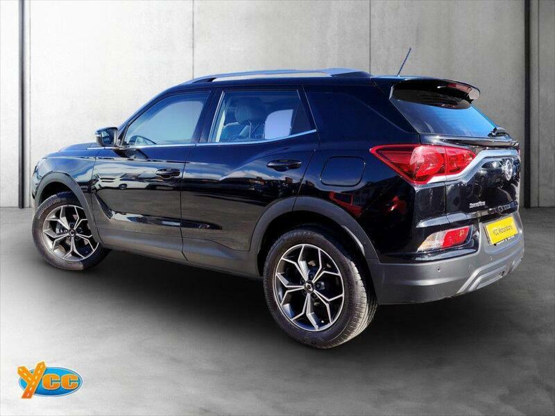 SsangYong Korando 1.5 Ventura Suv Euro 6 Ss 163 MT72WLH Black #5