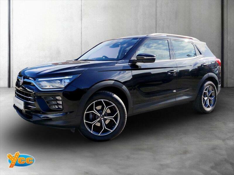 SsangYong Korando 1.5 Ventura Suv Euro 6 Ss 163 MT72WLH Black #3