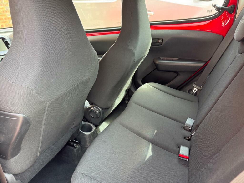 Peugeot 108 1.0 Active Euro 6 Red #4
