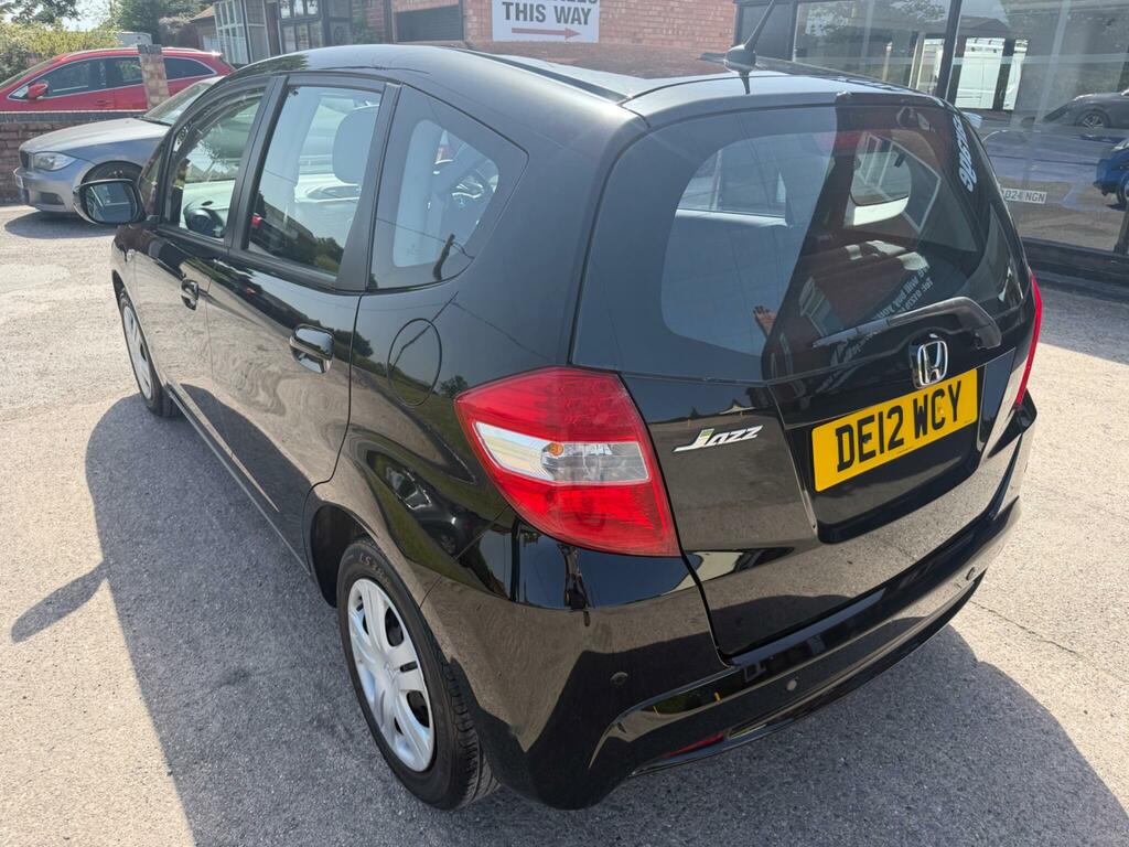 Honda Jazz 1.2 I-vtec Se Euro 5 Ss Black #3