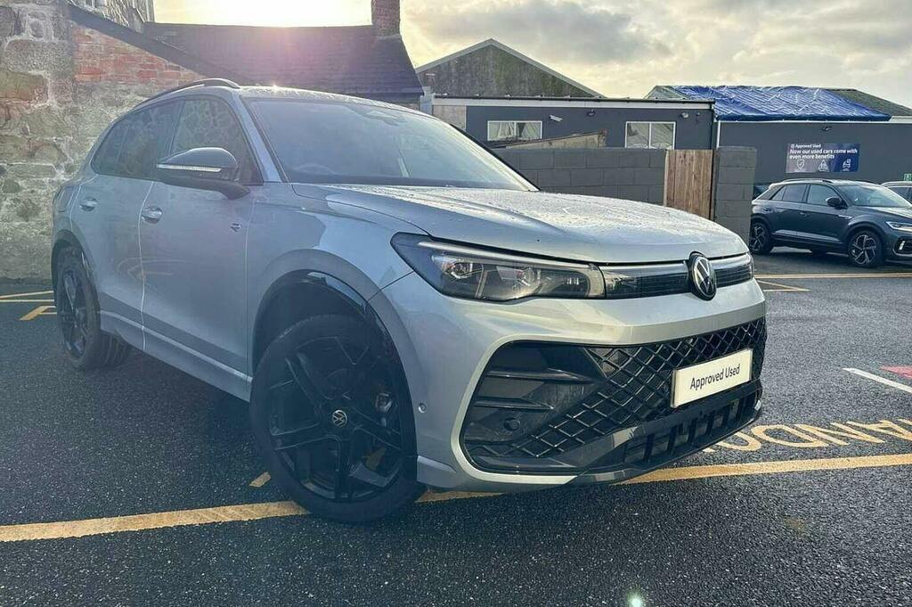 Volkswagen Tiguan 1.5 Etsi Mhev R-line Suv Hybrid Dsg Silver