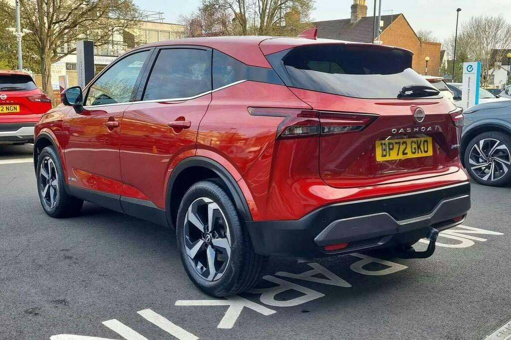 Nissan Qashqai 1.5 H E Power N Connecta Suv Hybrid Aut Red #3