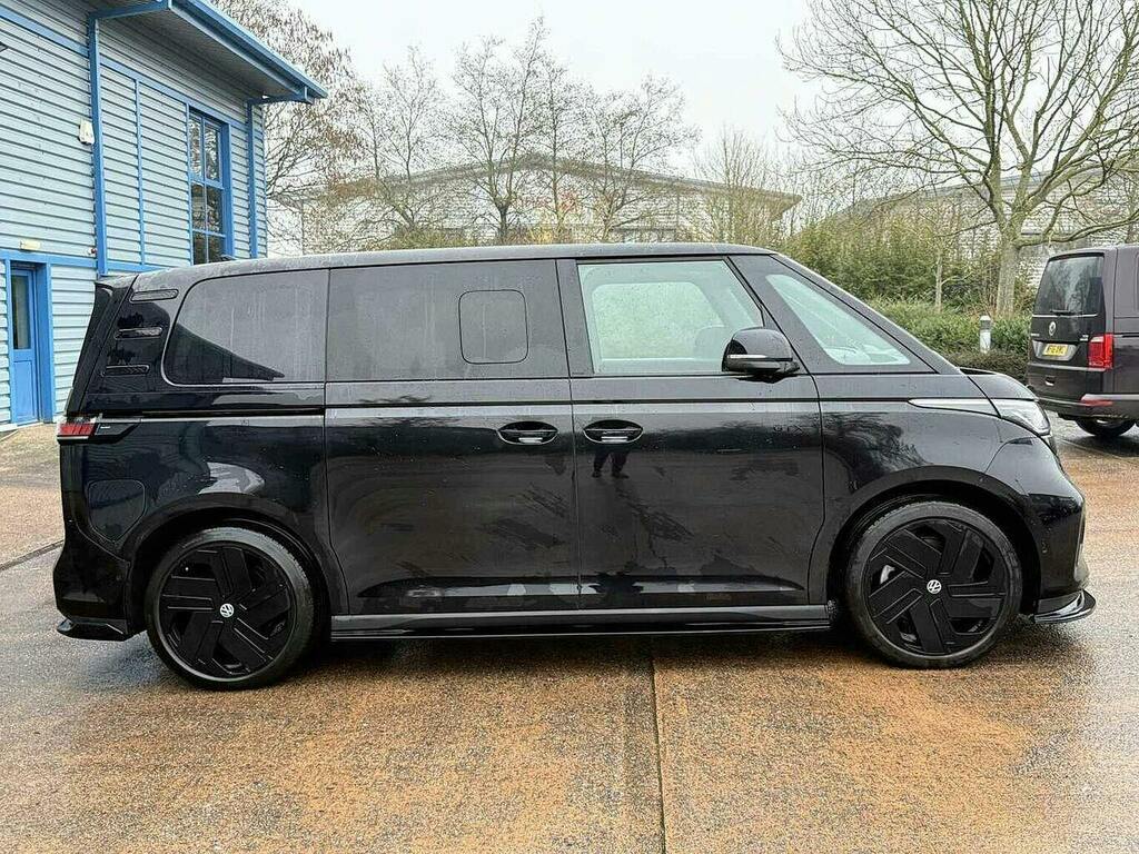 Volkswagen ID.Buzz Pro 79Kwh Gtx Mpv 4Motion WF75ENP Black #4