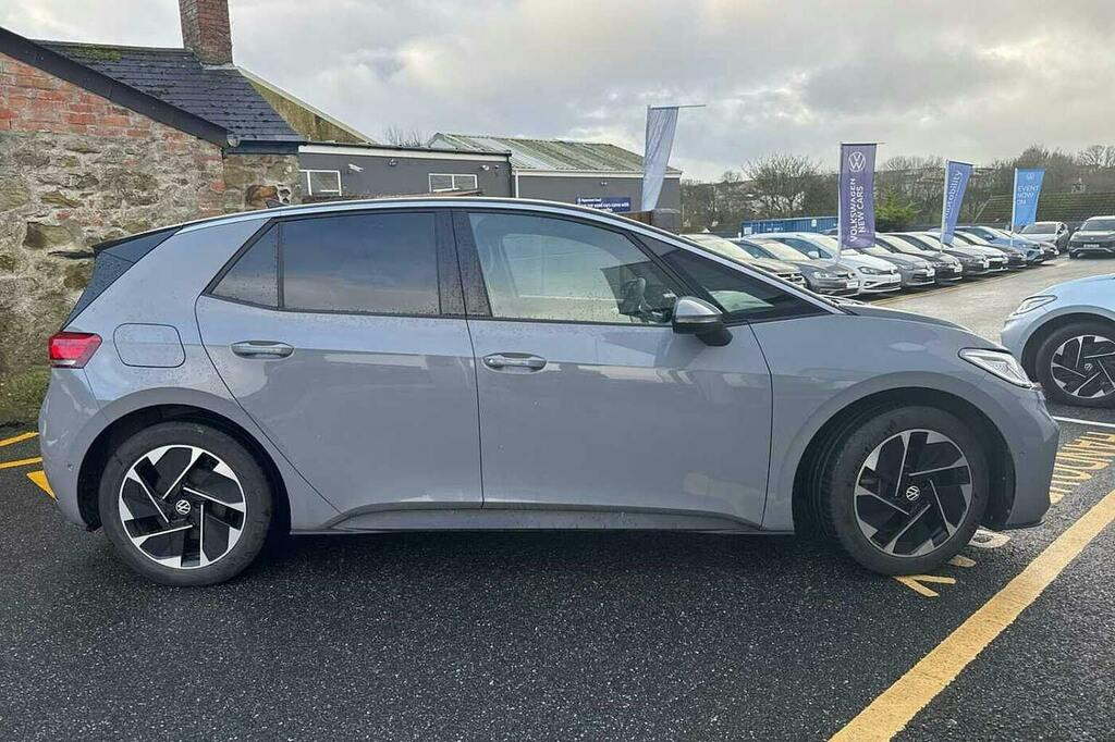 Volkswagen ID.3 Pro 58Kwh Match Hatchback Grey #4