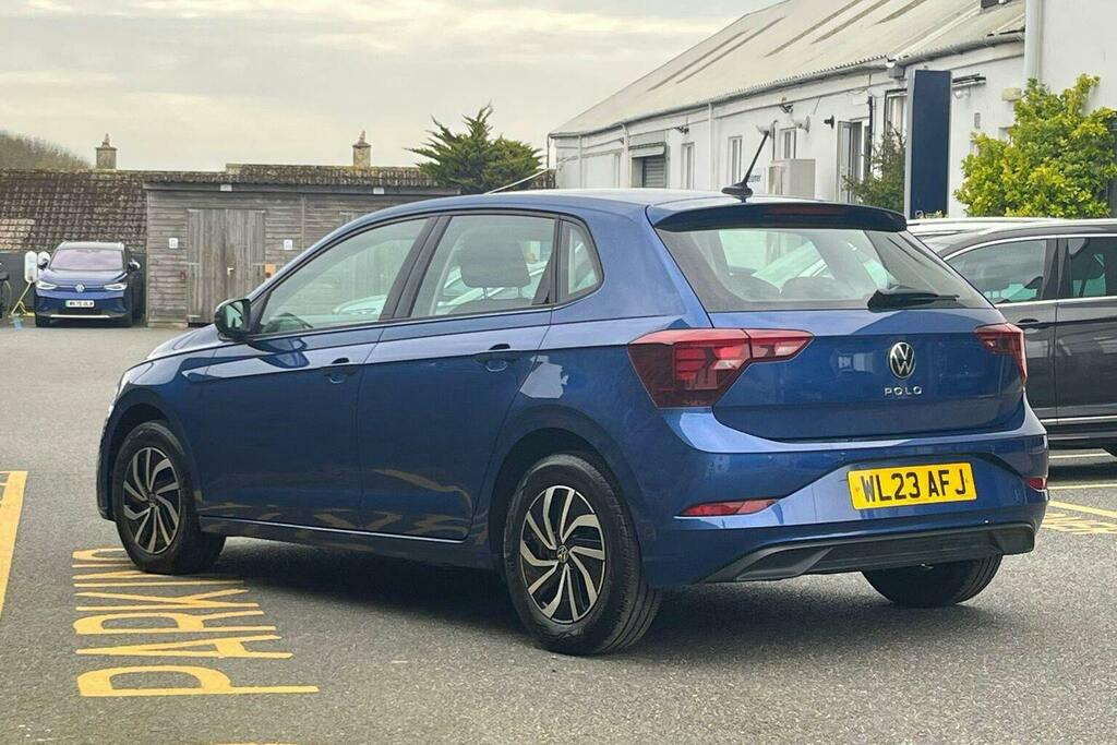 Volkswagen Polo 1.0 Tsi Life Hatchback WL23AFJ Blue #5