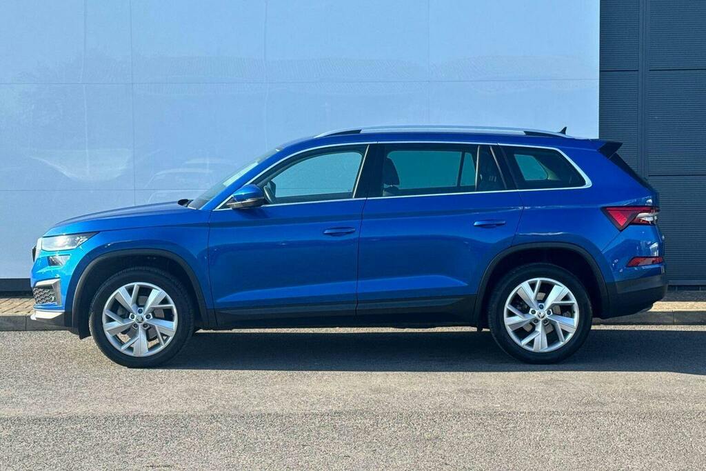 Skoda Kodiaq 1.5 Tsi Act Se L Executive Suv Dsg FY24BZD Blue #6