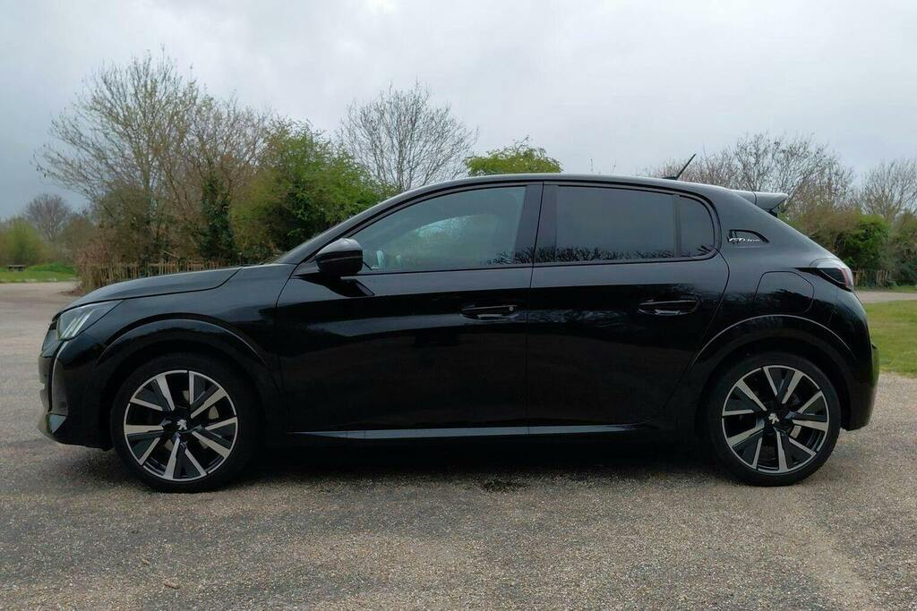 Peugeot 208 1.2 Puretech Gt Line Hatchback Eat EA20SXE Black #6