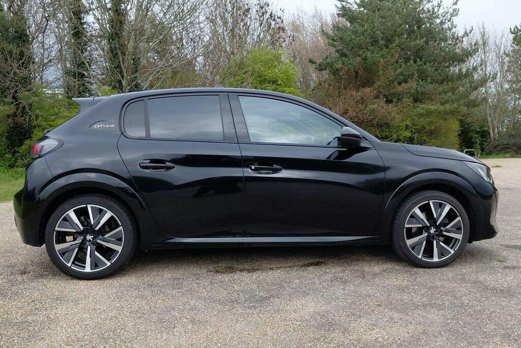 Peugeot 208 1.2 Puretech Gt Line Hatchback Eat EA20SXE Black #2