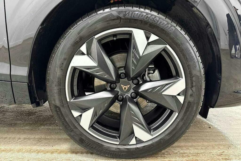 Cupra Terramar 1.5 Etsi V2 Suv Hybrid Dsg KJ25FWM Black #5