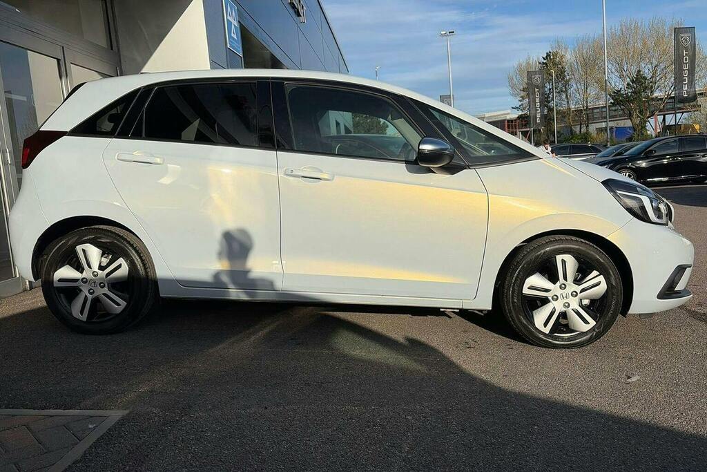 Honda Jazz 1.5 H I Mmd Ex Hatchback Hybrid Ecvt White #2