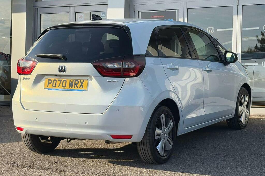Honda Jazz 1.5 H I Mmd Ex Hatchback Hybrid Ecvt White #3