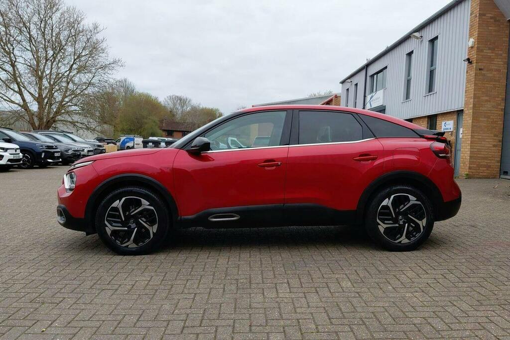 Citroen C4 1.2 Puretech Shine Hatchback FV22CWW Red #6