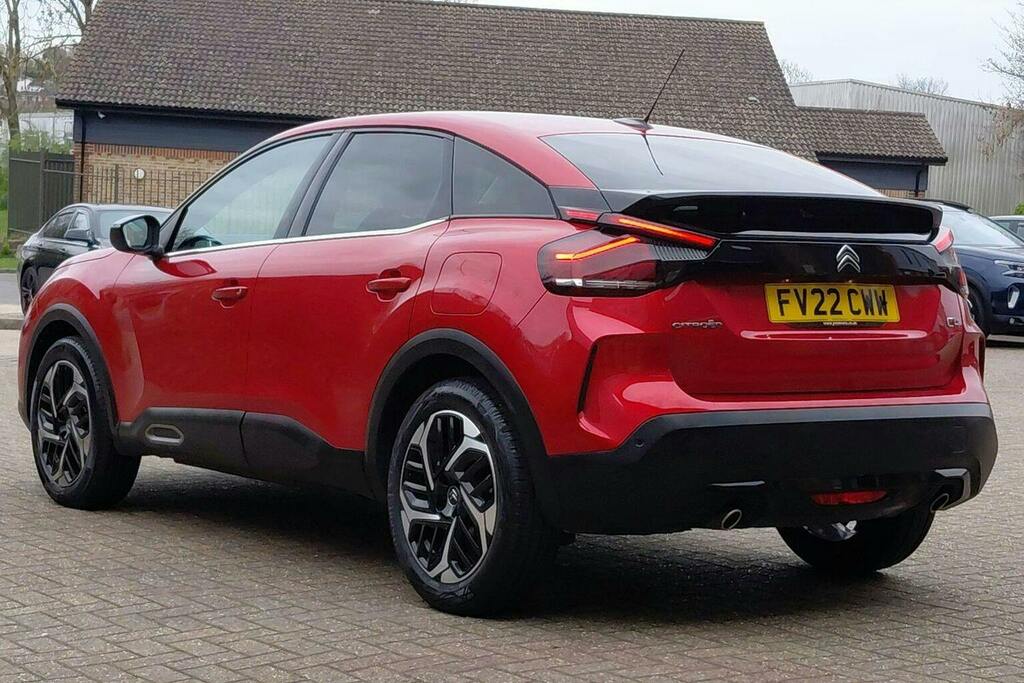 Citroen C4 1.2 Puretech Shine Hatchback FV22CWW Red #5