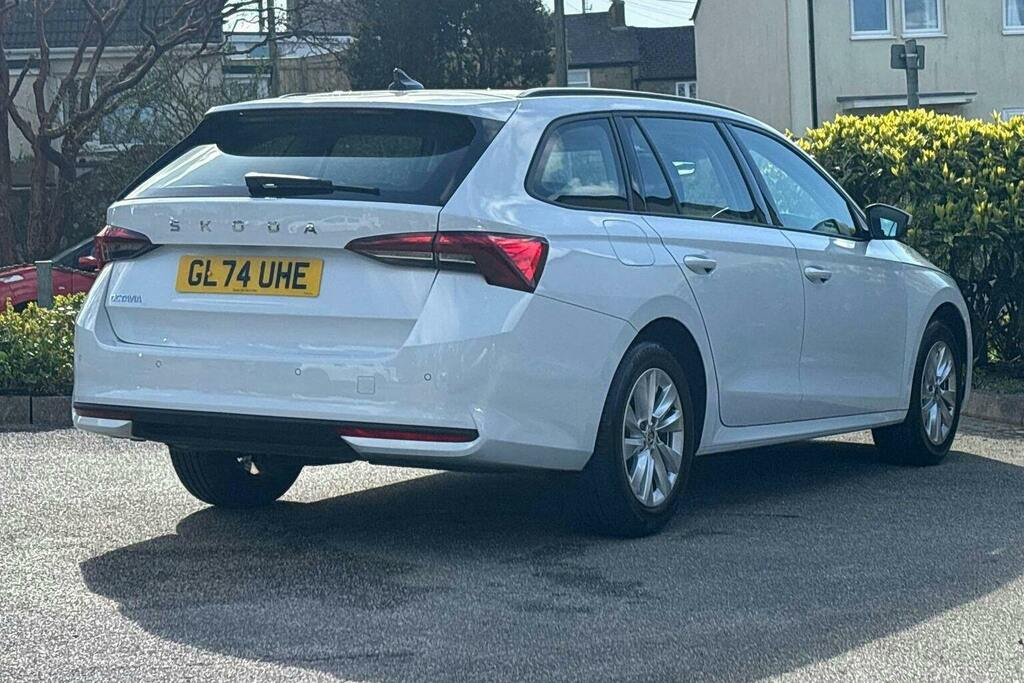 Skoda Octavia 1.5 Tsi E Tec Mhev Act Se Technology Estate Pe White #3