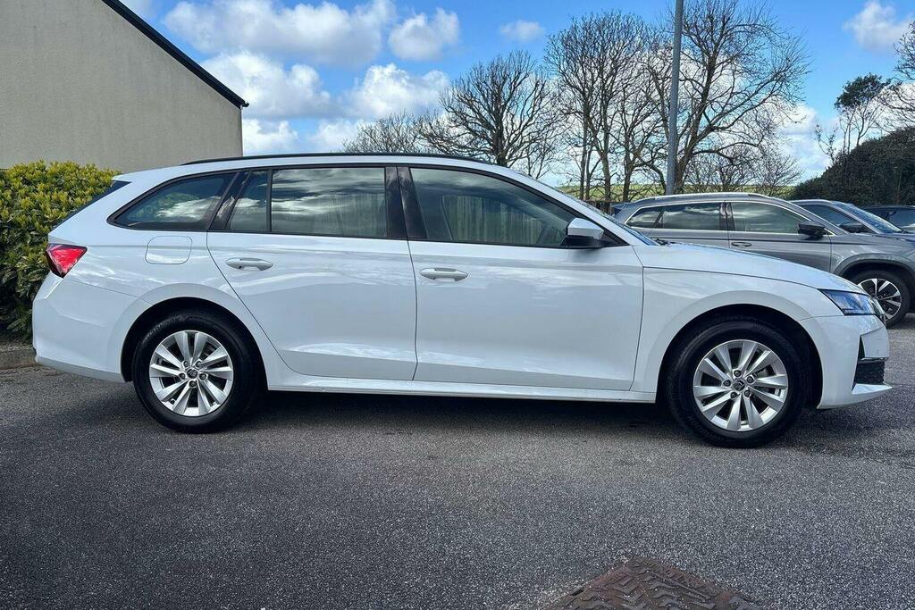 Skoda Octavia 1.5 Tsi E Tec Mhev Act Se Technology Estate Pe White #2