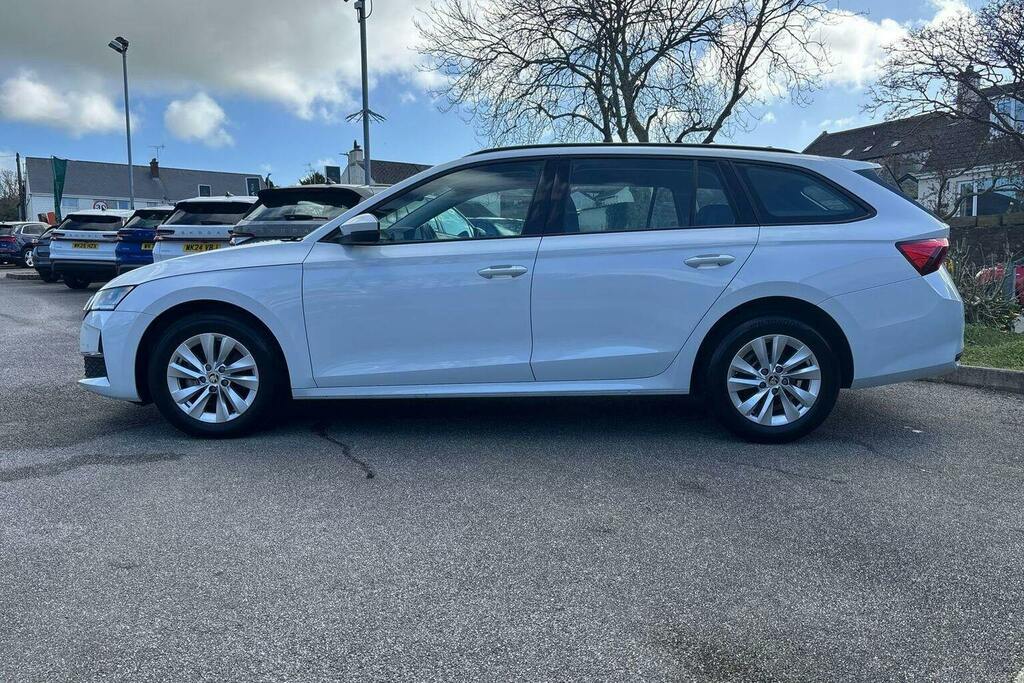 Skoda Octavia 1.5 Tsi E Tec Mhev Act Se Technology Estate Pe White #6