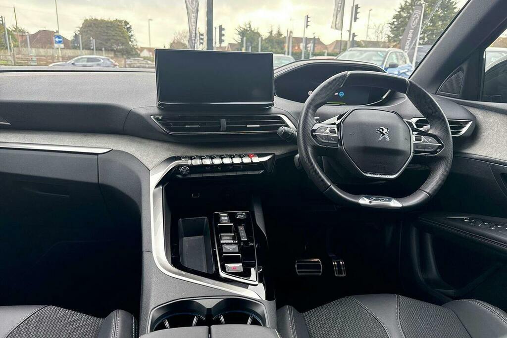 Peugeot 3008 1.6 13.2Kwh Gt Suv Plug In Hybrid E Eat Red #3