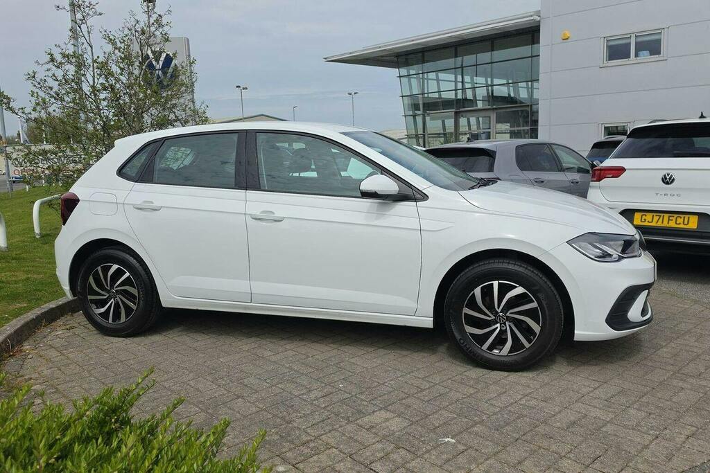 Volkswagen Polo 1.0 Evo Life Hatchback WK74YYG White #2