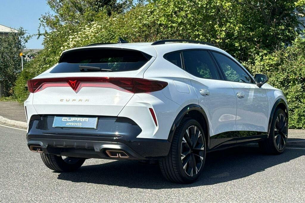 Cupra Formentor 1.5 Ehybrid 25.8Kwh V2 Suv Plug In Hybr BT74YYB White #3