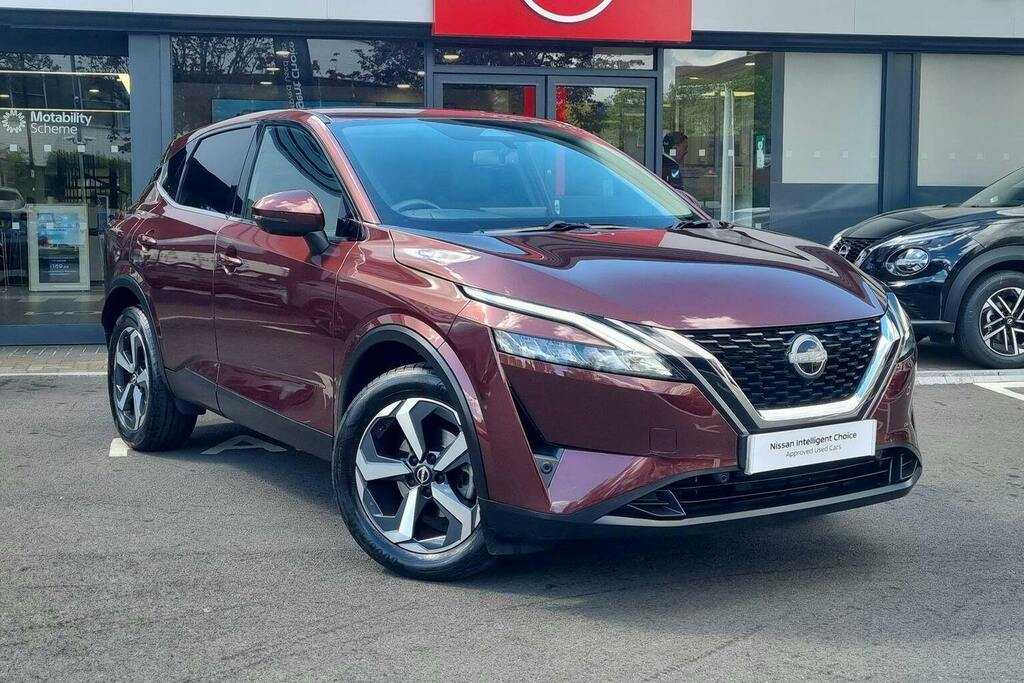Nissan Qashqai 1.3 Dig T Mhev N Connecta Suv Hybrid Ma Red