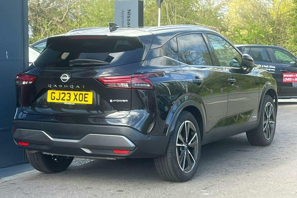 Nissan Qashqai 1.5 H E Power Tekna Suv Hybrid Black #3