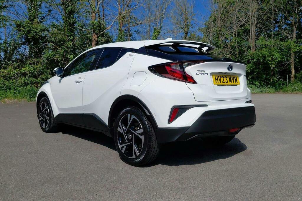 Toyota C-Hr 1.8 Vvt H Design Suv Hybrid Cvt HV23MVM White #4