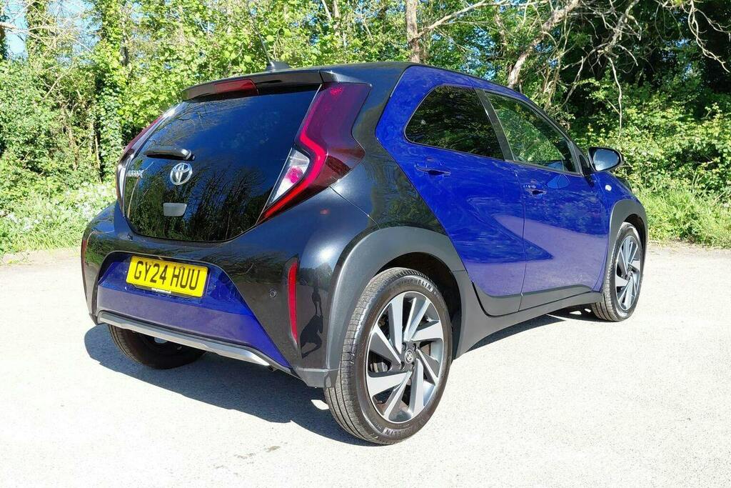 Toyota Aygo X 1.0 Vvt I Exclusive Hatchback GY24HUU Blue #2