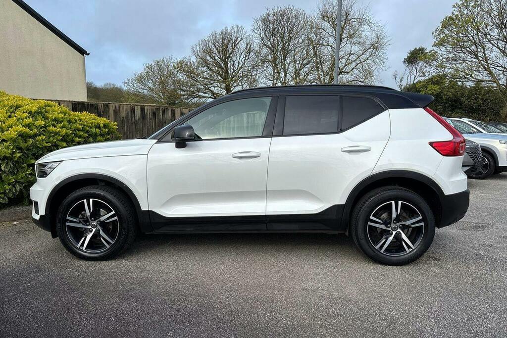 Volvo XC40 1.5 T3 R Design Suv WK22VFZ White #6