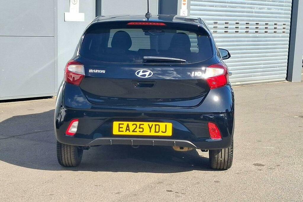 Hyundai I10 1.0 Premium Hatchback EA25YDJ Black #4