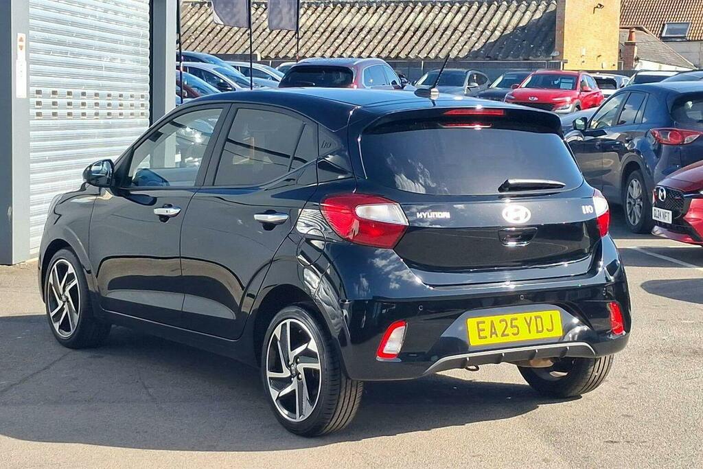 Hyundai I10 1.0 Premium Hatchback EA25YDJ Black #5