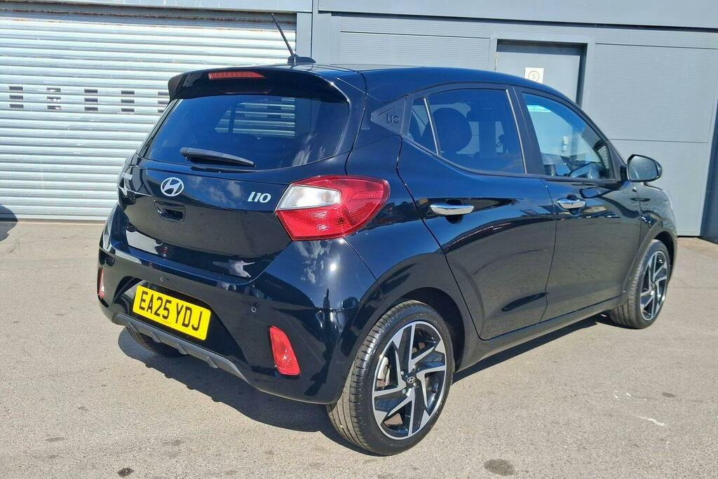 Hyundai I10 1.0 Premium Hatchback EA25YDJ Black #3