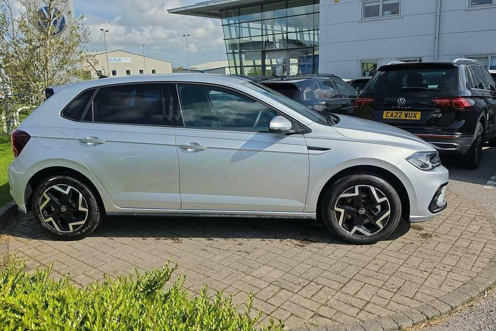 Volkswagen Polo 1.0 Tsi R-line Hatchback Dsg WK26HYB Silver #2