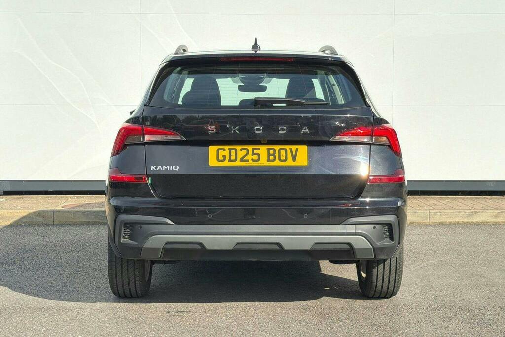 Skoda Kamiq 1.0 Tsi Se Edition Suv Dsg GD25BOV Black #4