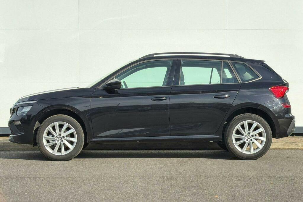 Skoda Kamiq 1.0 Tsi Se Edition Suv Dsg GD25BOV Black #6